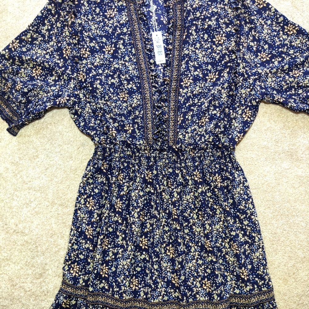 Max Studio Navy Floral Maxi Dress - Picture 5 of 13